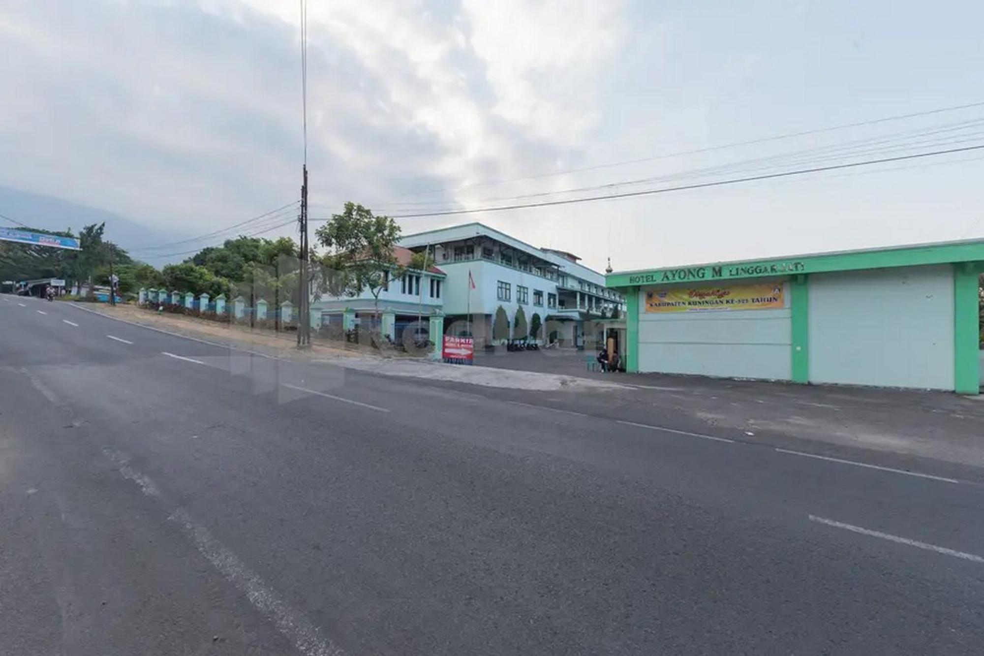 Hotel Ayong Linggarjati Kuningan Mitra Reddoorz Dış mekan fotoğraf